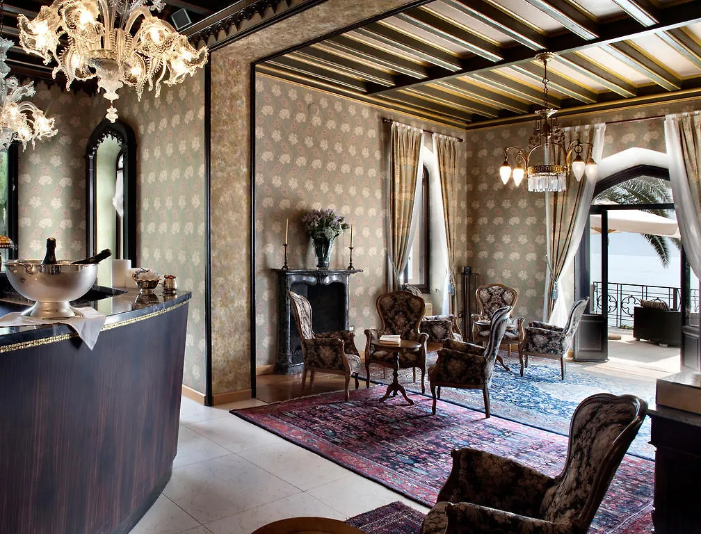 Hotel Villa Giulia Gargnano 4*,