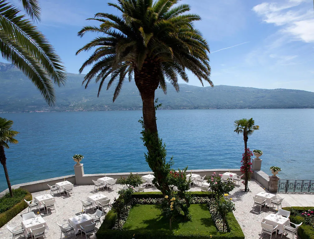 Hotel Villa Giulia Gargnano 4*,